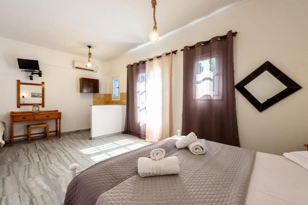 Astoria Apartments Parikia (Paros) Exterior photo