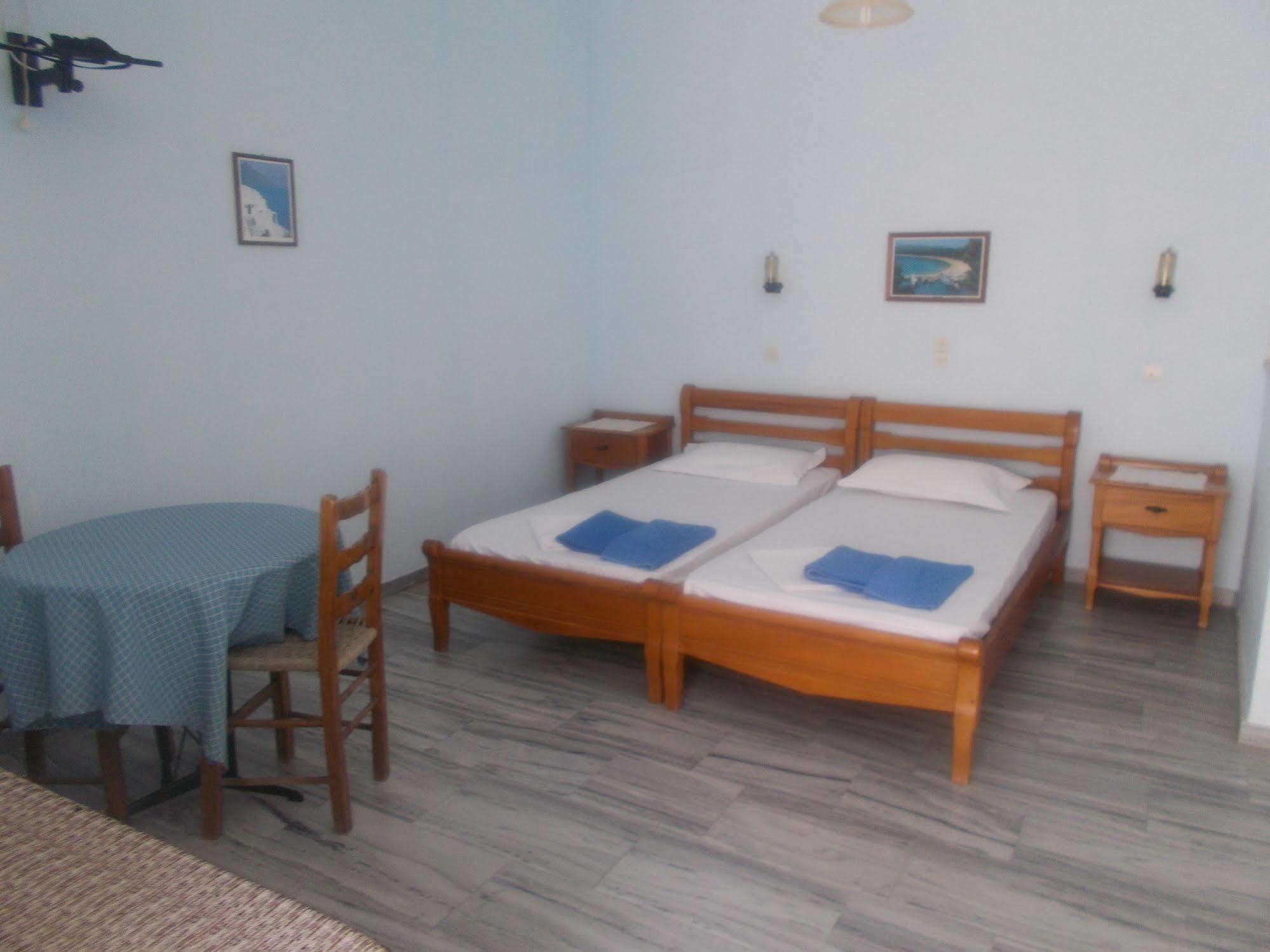Astoria Apartments Parikia (Paros) Exterior photo